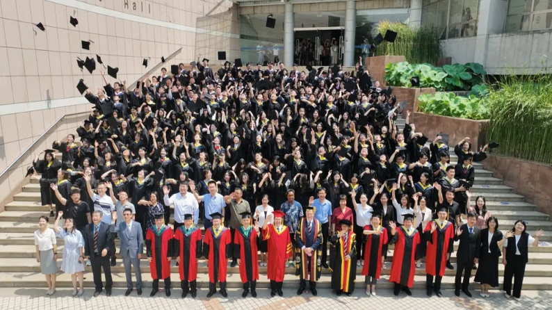 Sino-British Graduation Ceremony Highlights